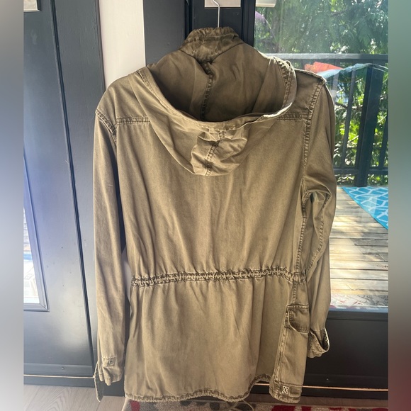 Talula (Aritzia) Canvas jacket - Picture 2 of 6